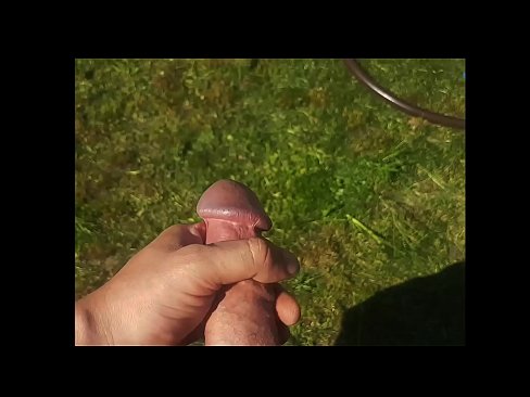❤️ Hottie sħun gets pussy roża tagħha fucked u cums bi squirt fi ġnien tas-sajf Video tal-ħakk f'mt.sexafinkarasskaz.ru ❌